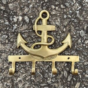 Brass Anchor Wall Hooks for Nautical Theme Convenience - Keys Jewelry Dog Leash